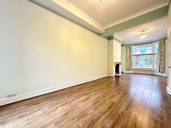 4 bed Terraced for sale Image 4