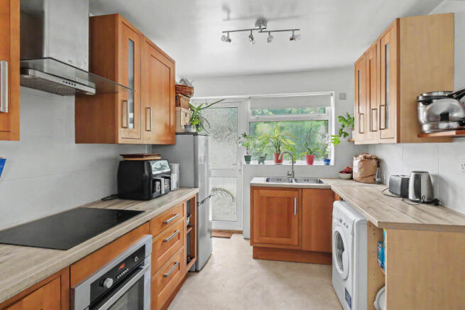 fitted kitchen