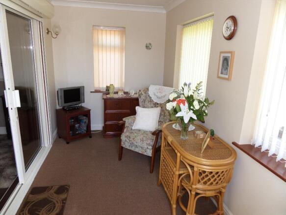 GARDEN ROOM