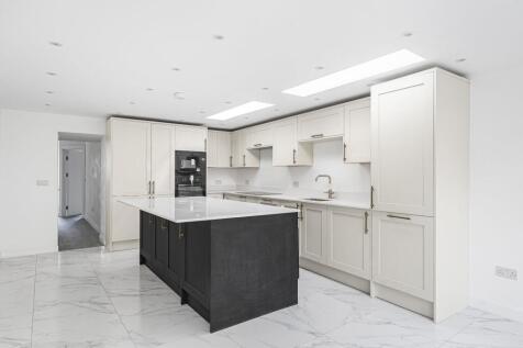 Grove Road, London, W3