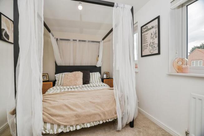 3 bed Semi-Detached for sale Image 5