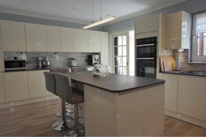Kitchen/Breakfast