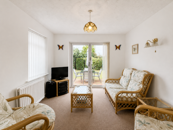 4 bed Detached for sale Image 6