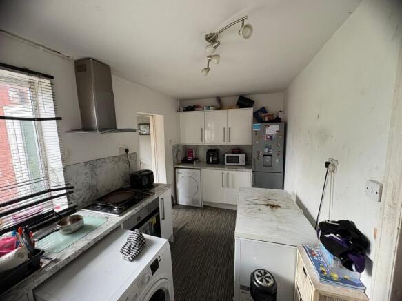 Lyme Grove, Droylsden, M43 – pohled 4