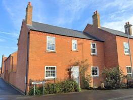 8, Jasmine Way, Market Rasen LN8 5AG