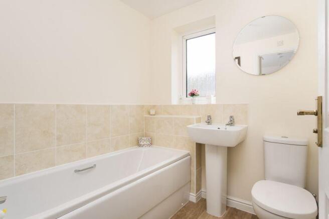Main bathroom