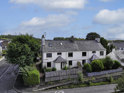 19 Bridgeton Brae, Almondbank, Perth