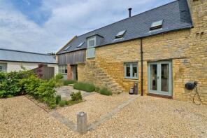 Coach House, Sturt Farm Courtyard, Oxford Road, Burford OX18 4ET