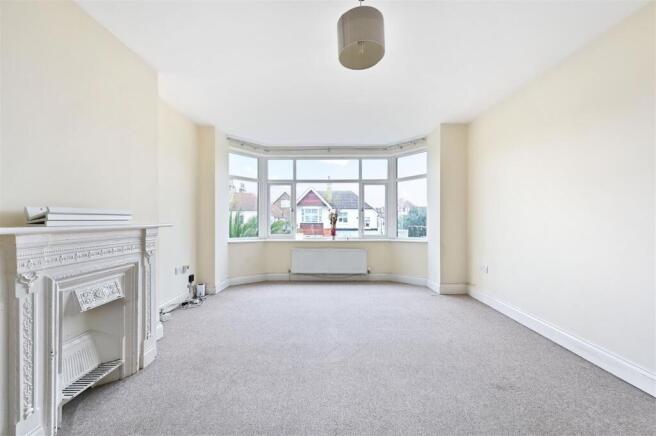 BEDFORD LODGE - TN40 1PR - PHOTOS (3).jpg