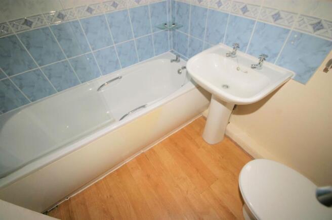 Ground Floor Bathroom