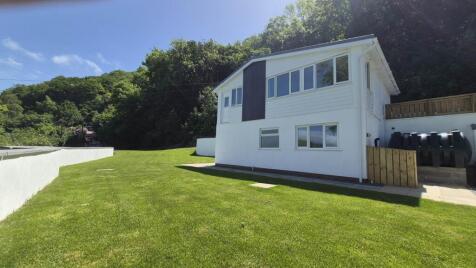 Alltglais, Clarach, Aberystwyth