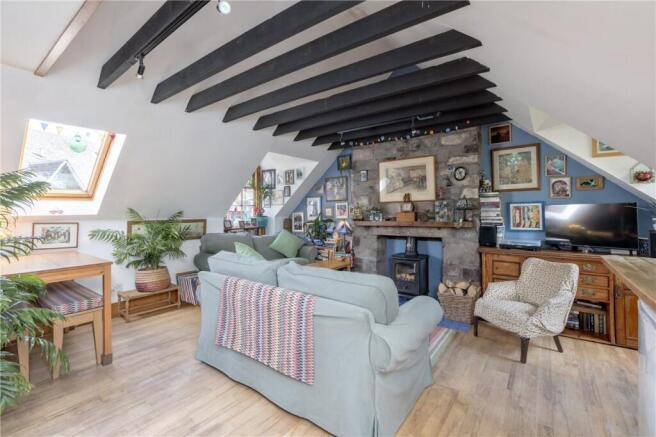Sitting/Dining Room