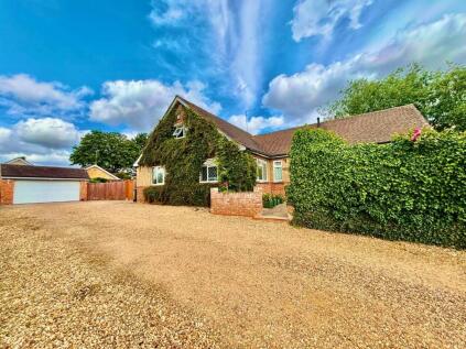 Green Lane, Wootton Village, Northampton NN4