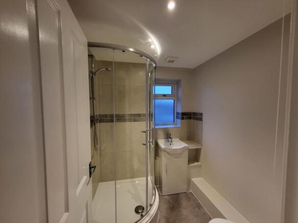 Shower room 