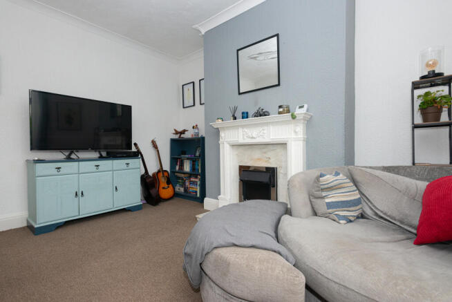 2 bed Terraced for sale Image 4