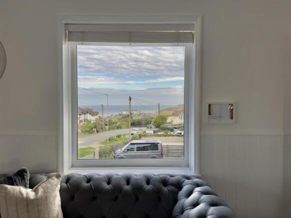 APARTMENT SEA VIEW.jpeg