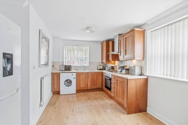 2 bed Apartment for sale Image 7