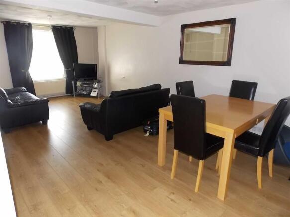 Lounge/diner