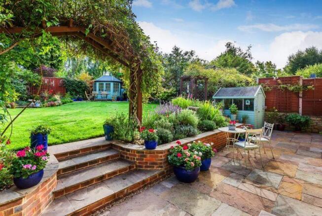 GARDEN