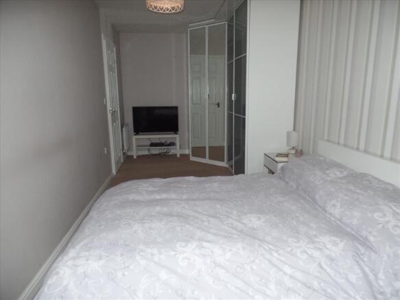 MASTER BEDROOM photo