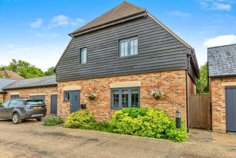 Pond Hill, Cliffe, Rochester, ME3