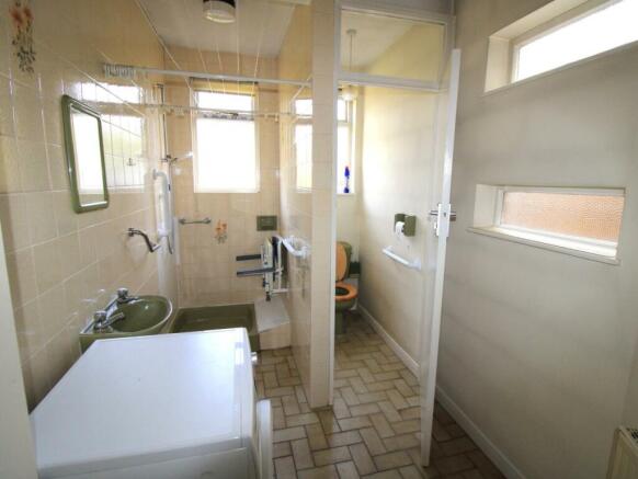 Photo 6