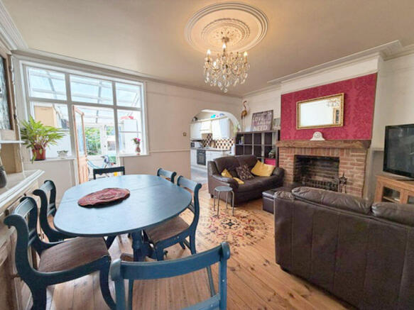 Living/Dining Room