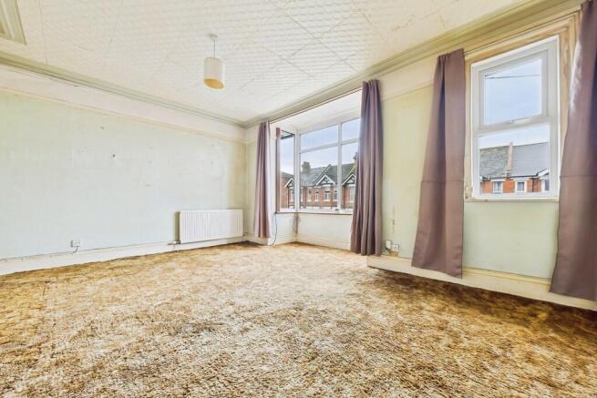 d9fd4227-CAM01085...