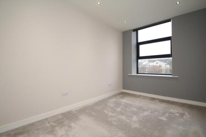 2 bed Flat to rent Image 5
