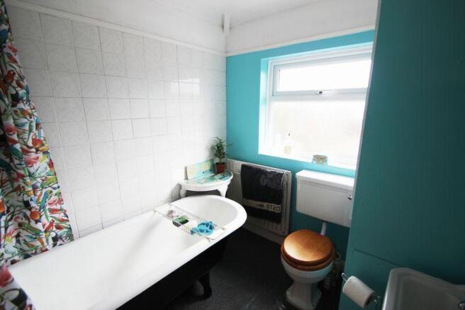 Family Bathroom 
