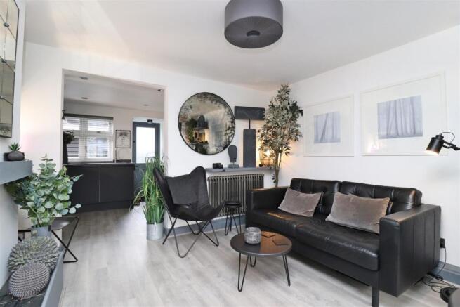 living room 3.JPG