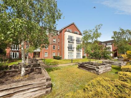 Birch Meadow Close, Warwick