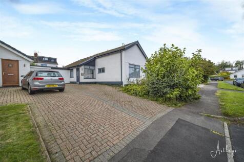 Whitestone Avenue, Bishopston, SA3