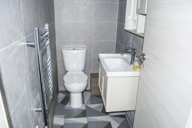 Photo 8