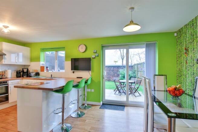 Dining Kitchen (1)