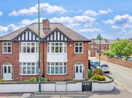 63, Sherwood Rise, Nottingham NG7 6JE