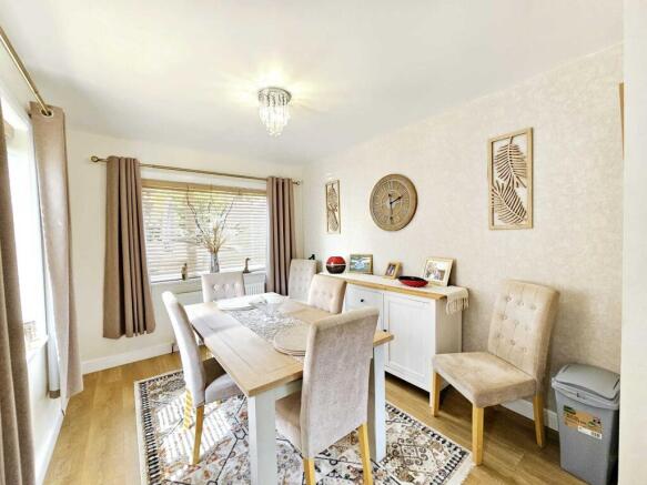 3 bed Detached for sale Image 9