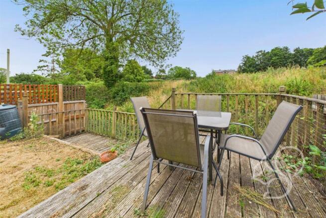 Garden & Views