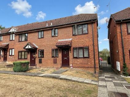 St Andrews Terrace, Prestwick Road, South Oxhey, Watford, WD19