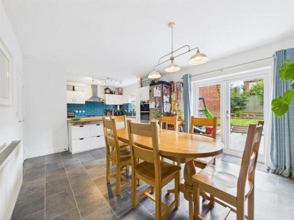 Open Plan Dining Kitchen