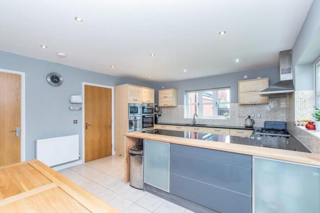 Kitchen Diner