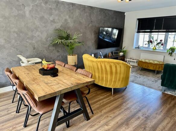 3 bed Detached for sale Image 5