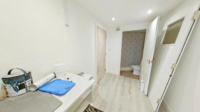 Unit 1, 21 Lucius Street, Torquay, Devon, TQ2 5UW photo 5