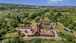 Ulting Wick, Crouchmans Farm Road, Maldon CM9 6QX