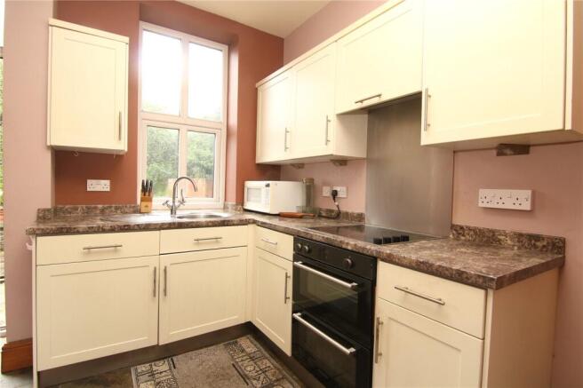 2 bed Terraced for sale Image 4
