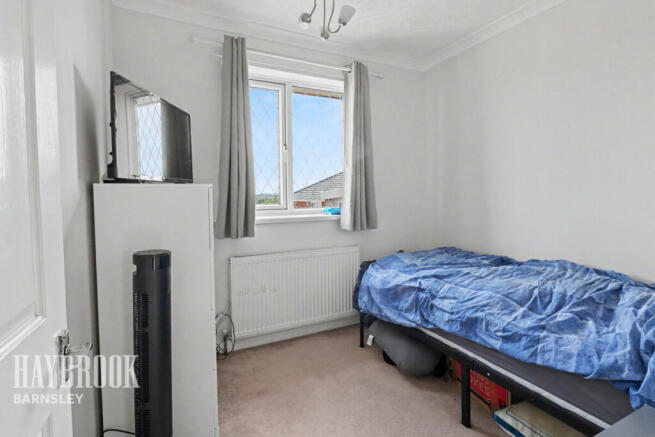 2 bed Semi-Detached Bungalow for sale Image 7