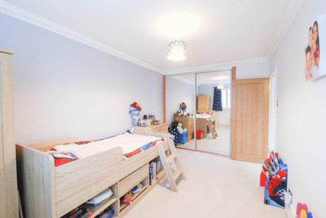 Bedroom 2 (1)
