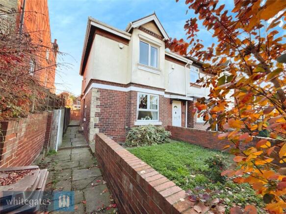 2-bed terraced on Barnsley Road, Brierley, S72, £170,000