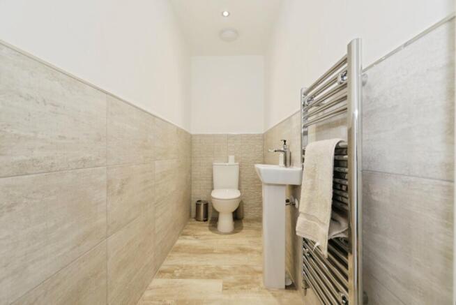 3 bed Detached for sale Image 4