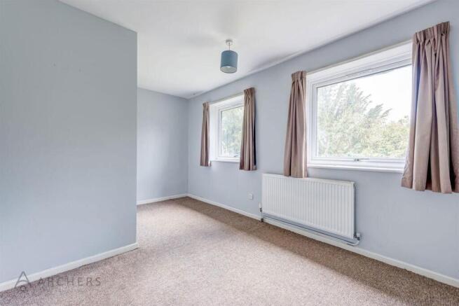 1 bed Apartment for sale Image 11
